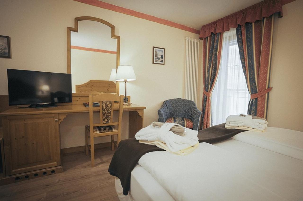 Hotel Al Parco موينا المظهر الخارجي الصورة
