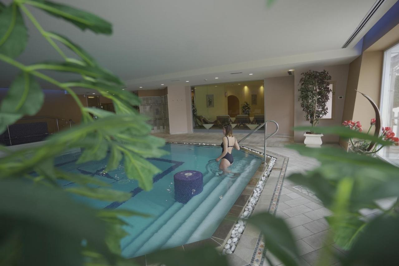 Hotel Al Parco موينا المظهر الخارجي الصورة